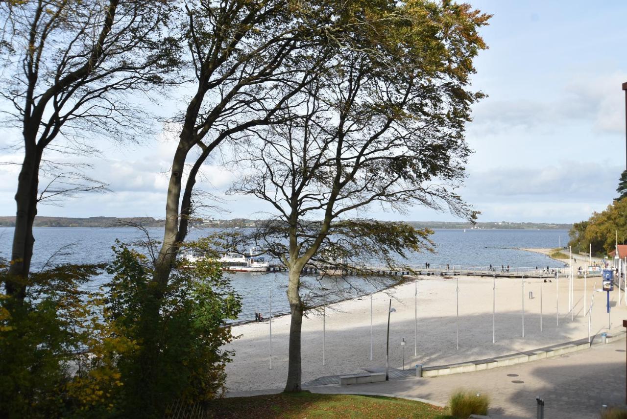 Strandblick Mit Strandkorb & Fahrraedern Γκλύξμπουργκ Εξωτερικό φωτογραφία