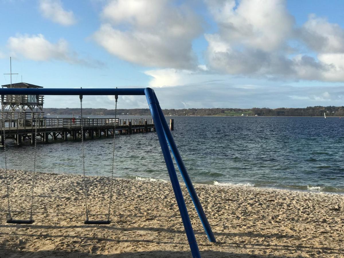 Strandblick Mit Strandkorb & Fahrraedern Γκλύξμπουργκ Εξωτερικό φωτογραφία